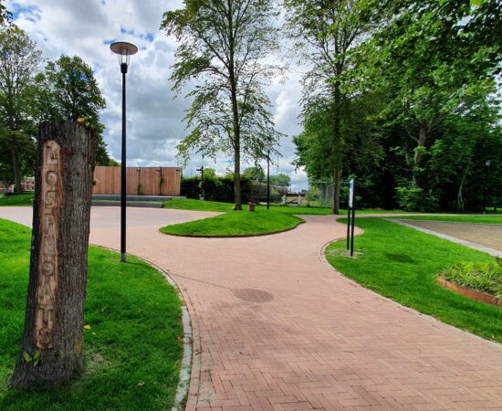 Foto van hoe het plantsoen in Roodeschool er nu uitziet na de herinrichting