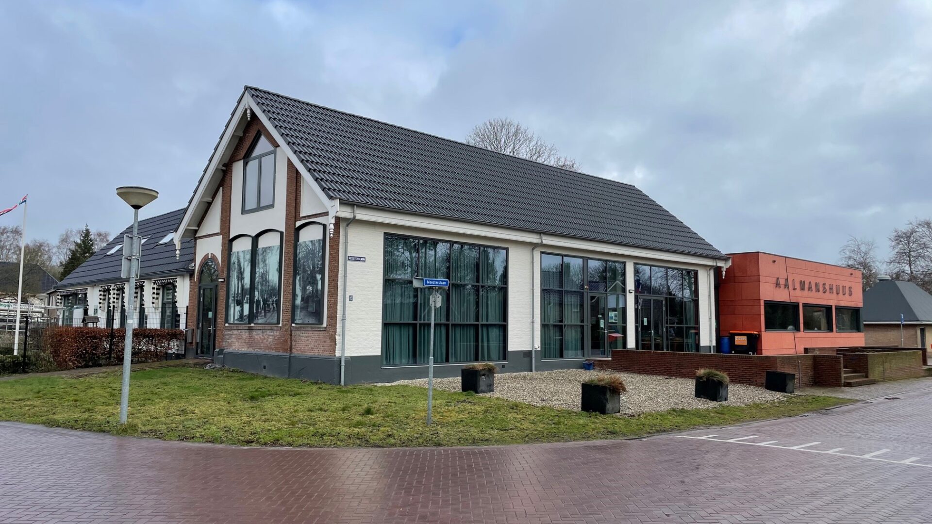 Foto van het huidige terras van Dorpshuis Westerbroek