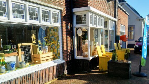 Decoratieve foto van het terras van het Heirhuys