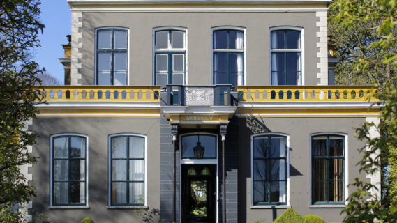 Landhuis & Parktuin Oosterhouw