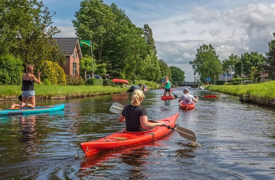 Win vier uur kanoën of twee uur suppen